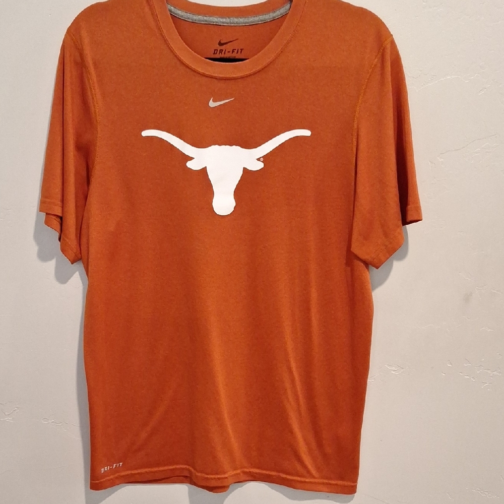 Nike Orange Dri-FIT T-Shirt And 36 Wu Wear International T-shirts For Boys Small